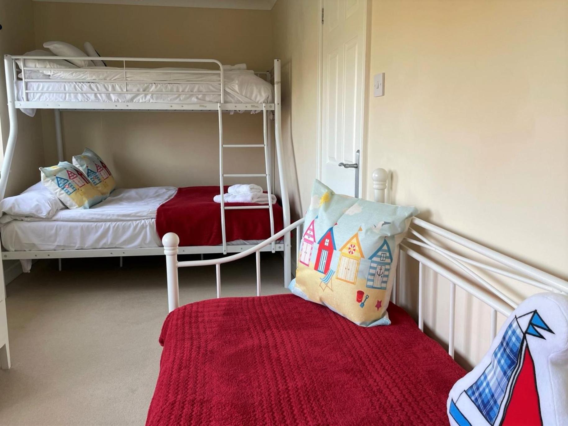 Saltkettle In Blakeney, Sleeping 12 In 5 Bedrooms Blakeney  Esterno foto