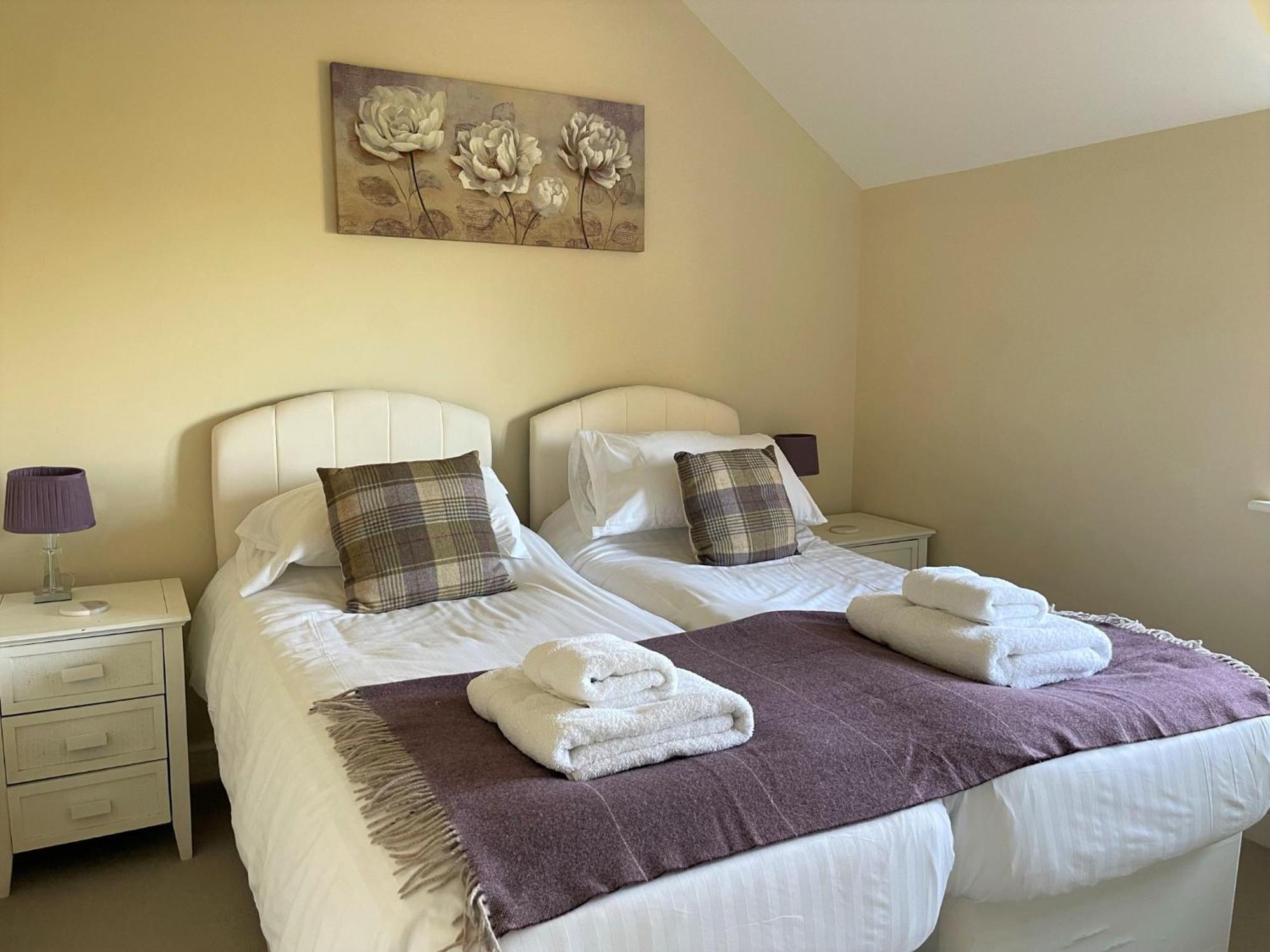 Saltkettle In Blakeney, Sleeping 12 In 5 Bedrooms Blakeney  Esterno foto