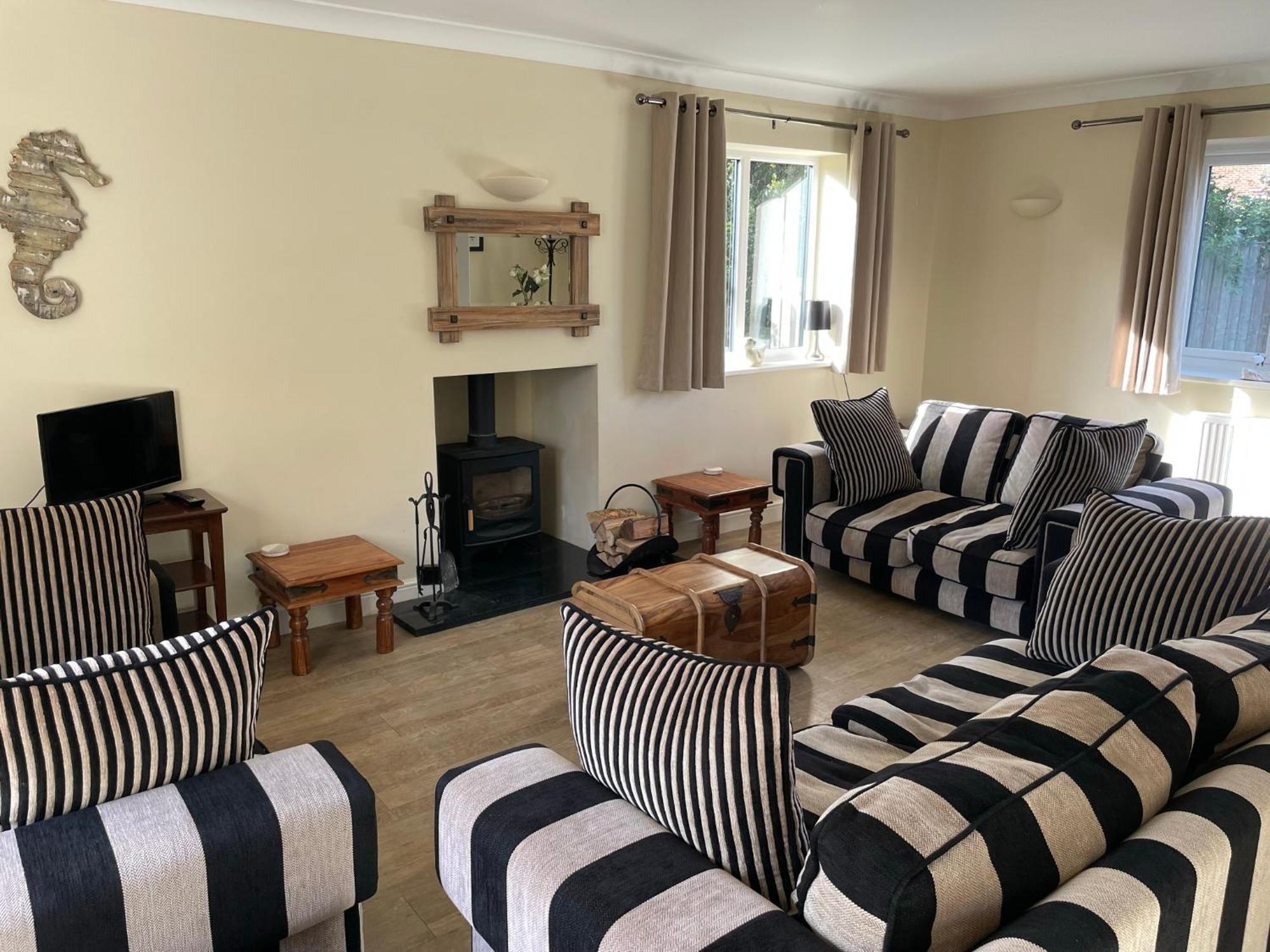 Saltkettle In Blakeney, Sleeping 12 In 5 Bedrooms Blakeney  Esterno foto