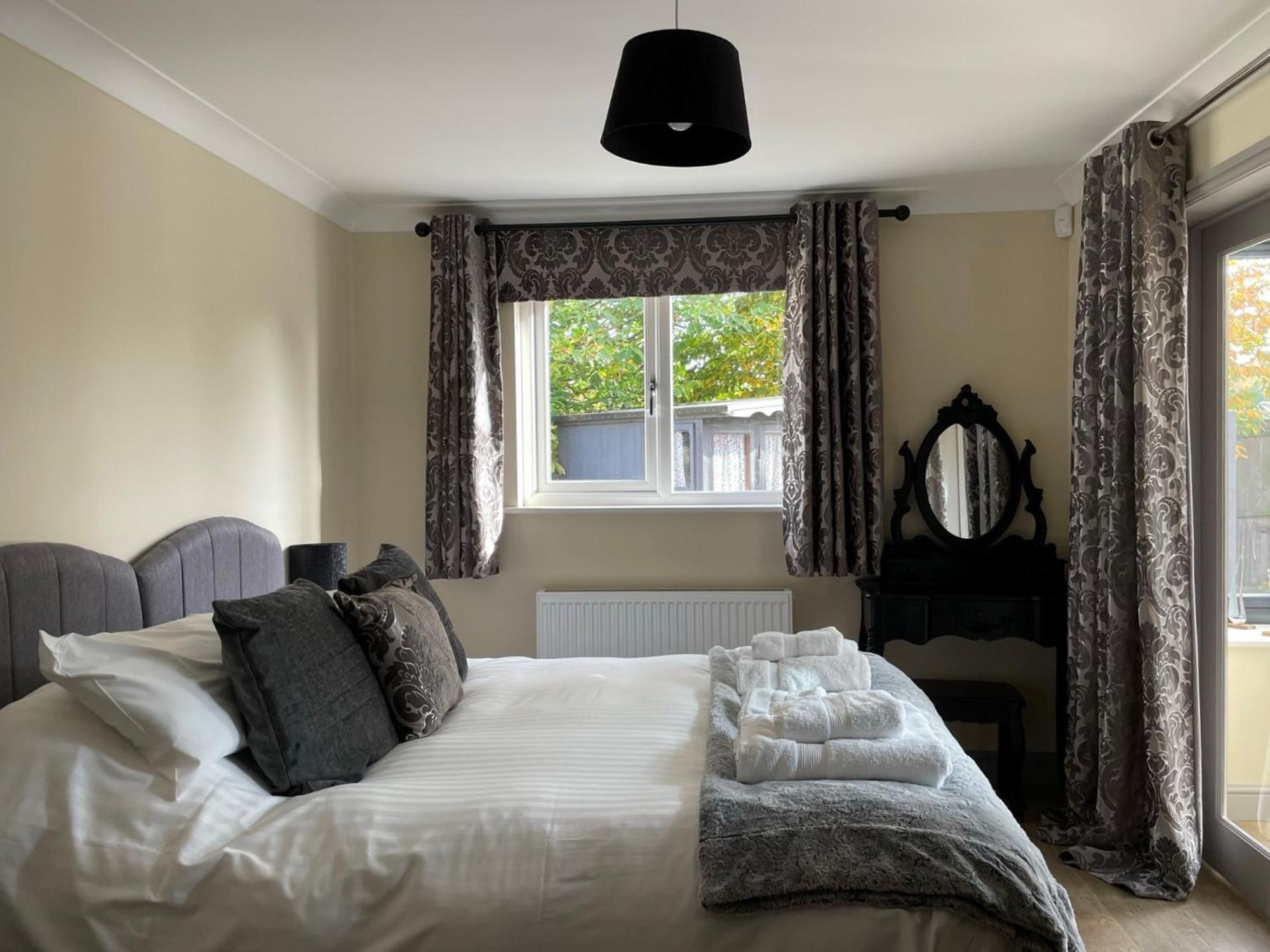 Saltkettle In Blakeney, Sleeping 12 In 5 Bedrooms Blakeney  Esterno foto
